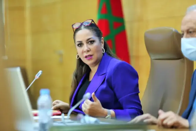 بوشارب تشرف على تنصيب مدير الوكالة الحضرية لطنجة وتدعو للإسراع في إنجاز تصاميم التهيئة (صور)