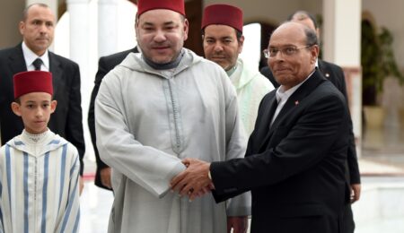 ملك المغرب ورئيس تونس الأسبق