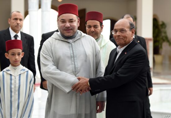 ملك المغرب ورئيس تونس الأسبق