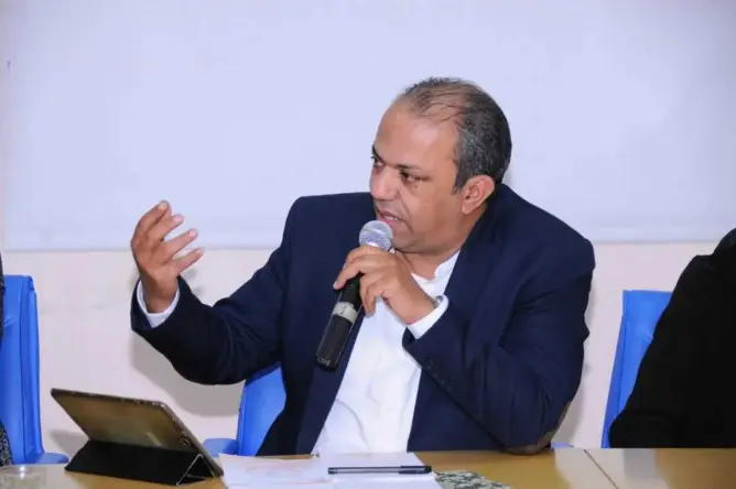 الخبير في العلاقات الدولية البلعمشي