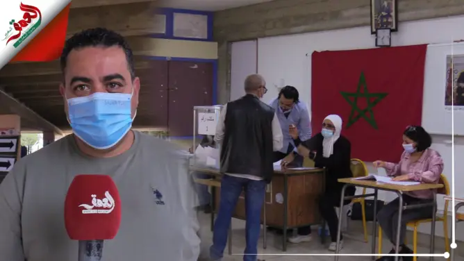 المهنيون يصوتون في انتخابات الغرف بأكادير (فيديو)