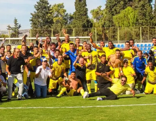 خاص.. عروض كثيرة تنهال على مدافع المغرب الفاسي