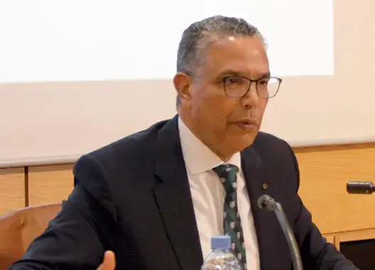 خاص.. بيروقراطية الحافيظي تُعرقل توجهات ملكية وتدفع شركات عالمية لمغادرة المغرب