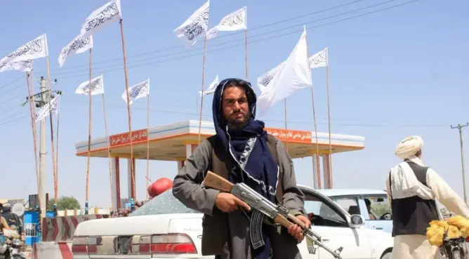حركة طالبان تعلن “عفوا عاما” عن كل موظفي الدولة