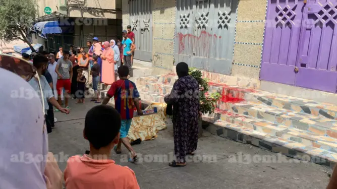 مختل عقليا يطعن عشرينيا ويرديه قتيلا بطنجة