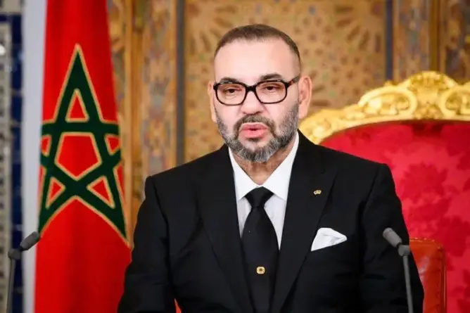 اعميمي: خطاب الملك رسالة للفاعل السياسي للارتقاء بممارساته ورسالة مشفرة للجزائر