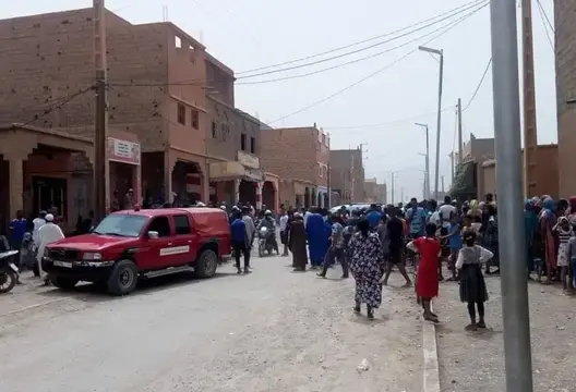 مصرع عامل وإصابة آخرين اختناقا داخل قناة للصرف الصحي نواحي زاكورة (صور)