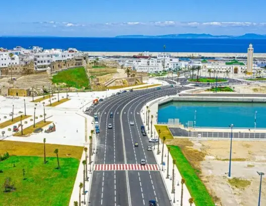 أزمة الماء.. مخزون طنجة يكفي لعام واحد وتوجه لاقتناء وحدات عائمة لتحلية مياه البحر بالشمال