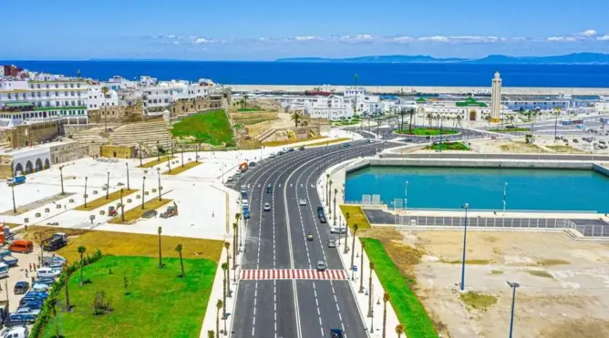 أزمة الماء.. مخزون طنجة يكفي لعام واحد وتوجه لاقتناء وحدات عائمة لتحلية مياه البحر بالشمال