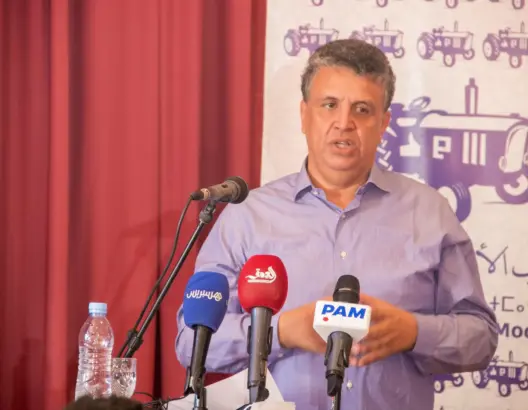 وهبي يقود تحالفا ثلاثيا مع الأحرار والبيجيدي لرئاسة جماعة تارودانت (صورة)