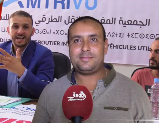 القنصلية الفرنسية تعمق معاناة أرباب النقل الدولي للسيارات النفعية (فيديو)