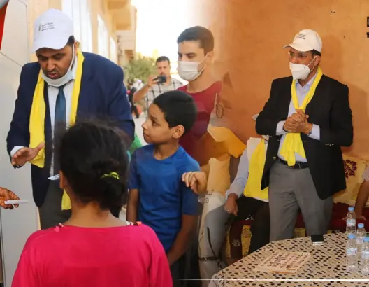 الحركة الشعبية يجوب شوارع الخميسات ويطالب الساكنة بتجديد الثقة فيه (فيديو)