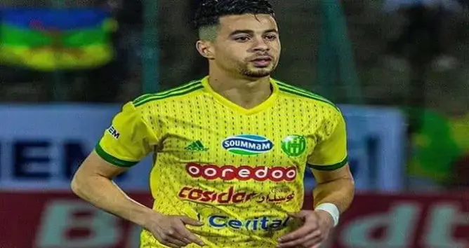 بعد انتقال حركاس للرجاء.. مولودية وجدة يضم مدافعا جزائريا
