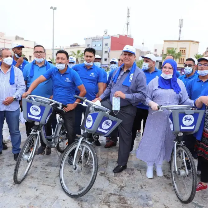 وهبي: ركبت الدراجة إلى المدرسة في صغري وسأركبها اليوم إلى رئاسة الحكومة