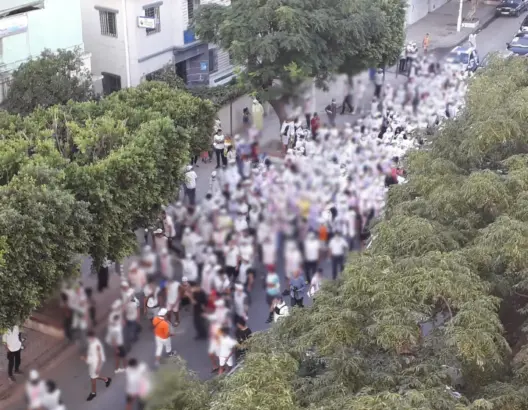 حملات انتخابية حاشدة بالمدن.. ومغاربة يتساءلون: “واش كورونا ماعندهاش مع السياسة”