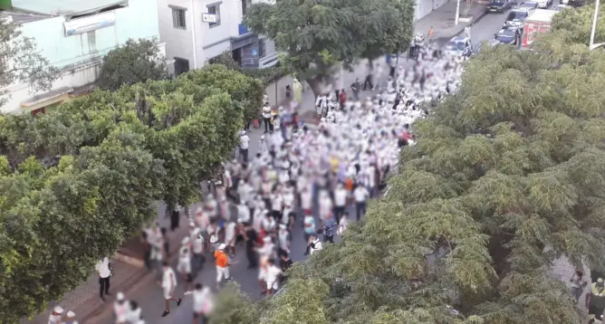 حملات انتخابية حاشدة بالمدن.. ومغاربة يتساءلون: “واش كورونا ماعندهاش مع السياسة”