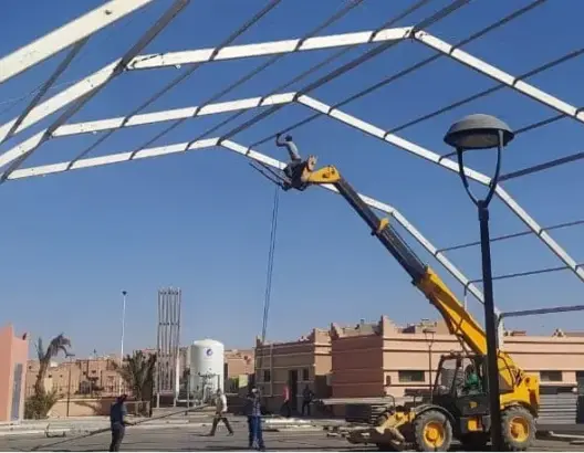 إقامة مستشفى ميداني بورزازات لمواجهة ارتفاع حالات الإصابة بـ”كورونا”
