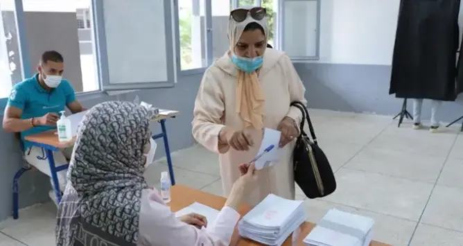 رشيد لبكر: المشاركة المكثفة في الانتخابات تعطي الحكومة القادمة دعما شعبيا وشرعية للاشتغال