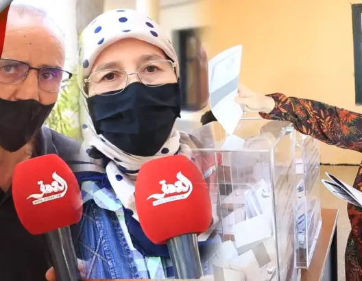 مغاربة يدلون بأصواتهم ويصرحون: هذا واجب وطني ونأمل فوز مرشحين نزيهين (فيديو)