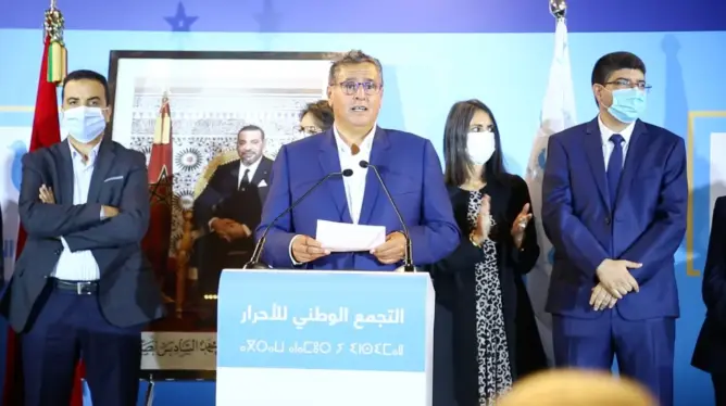 أخنوش يشرع في مشاورات تشكيل الحكومة بلقاء وهبي وبركة
