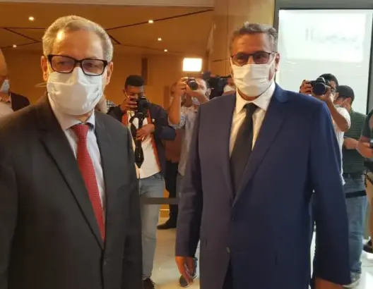 أخنوش يواصل مشاوراته لتشكيل الحكومة بلقاء امحند العنصر (فيديو)