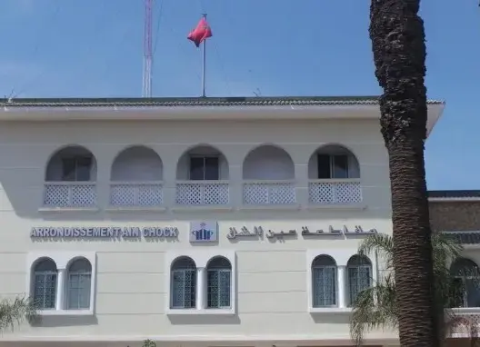 أحياء بـ”عين الشق” بدون عدادات ماء ولا كهرباء تضع ابن كيران في مرمى الانتقادات