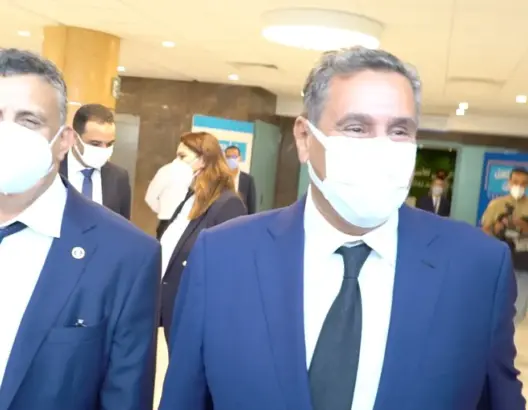 بعد دعوة أخنوش للوزراء بـ”التقشف”.. وهبي يطالب برفع ميزانية السفريات و”البريمات”