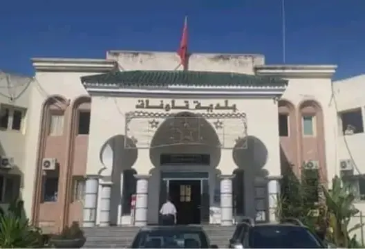 رسميا.. عبد الله الإدريسي البوزيدي رئيسا لجماعة تاونات