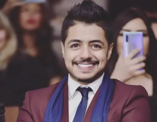 إيهاب أمير يثير الجدل باعتزال الغناء: سأزاول الفن بما يرضي الله