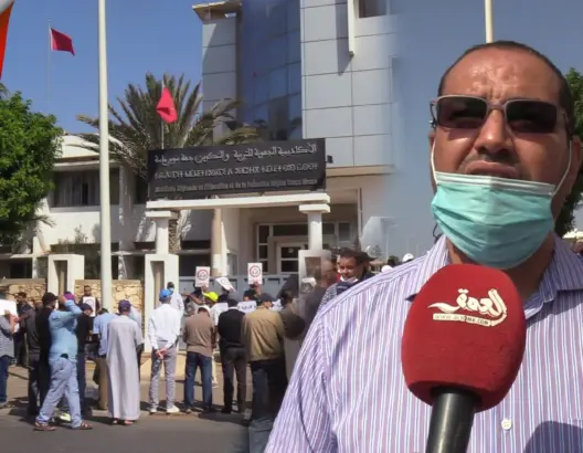 الأطر الإدارية المتدرية ترفض سد الخصاص بسوس ماسة وتحتج أمام الأكاديمية (فيديو)