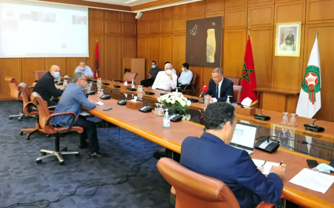 لقجع: عودة الجماهير للملاعب رهين بالتوفر على جواز التلقيح وبعد موافقة السلطات