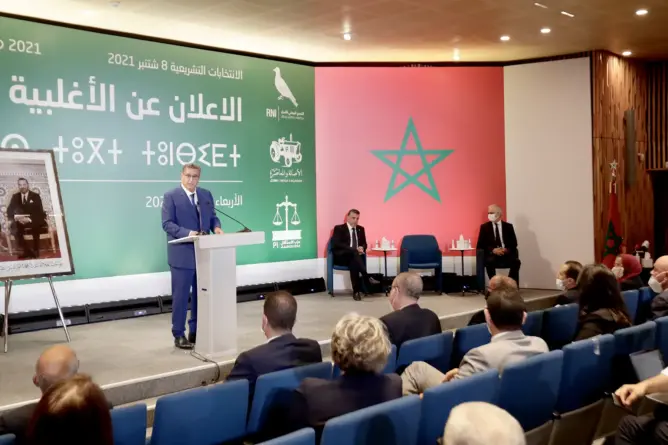 مغاربة يتساءلون متى ينفذ الأحرار وعوده؟.. وأخنوش: الحكومة ستحقق أرقاما قوية في أولى أيامها