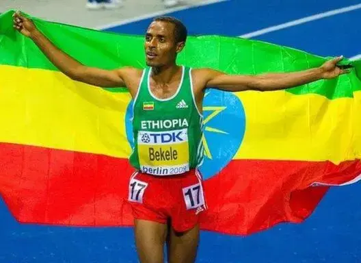 الأكبر منذ بداية كورونا.. بيكيلي يتقدم 25 ألف مشارك بماراثون برلين وكيبشوجي يعلق