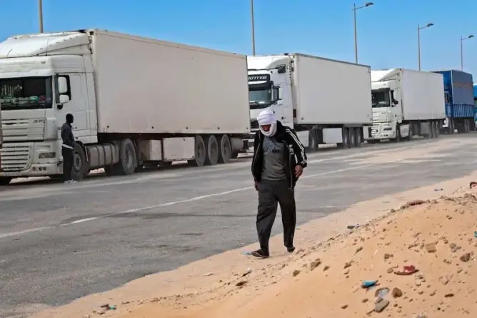 من جديد .. شاحنات مغربية تتعرض لإطلاق نار أثناء مرورها بدولة مالي