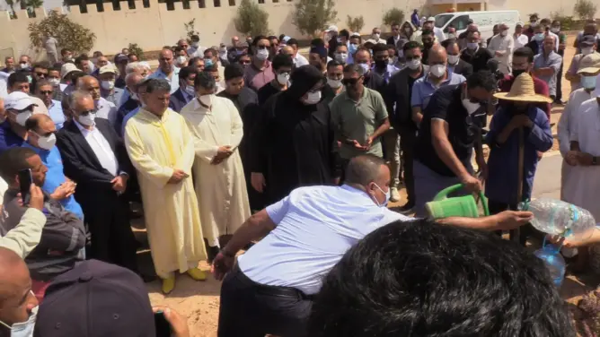 وهبي يُشيع جثمان والدته بأكادير بحضور بنعبد الله وقيادات حزبية (فيديو وصور)