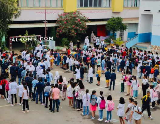بسبب الكمامة.. تلميذ يصفع أستاذا ناظرا بثانوية في مكناس