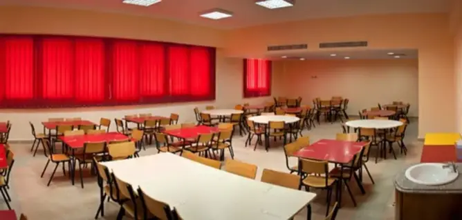 وزارة التعليم تقرر فتح الداخليات في وجه طلبة المؤسسات غير التابعة للجامعات