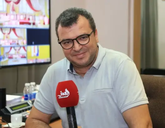 الجباري يراهن على “نخبة” الكوميديا لمواجهة “حموضة” السيتكومات الرمضانية