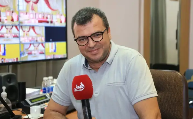 الجباري يراهن على “نخبة” الكوميديا لمواجهة “حموضة” السيتكومات الرمضانية