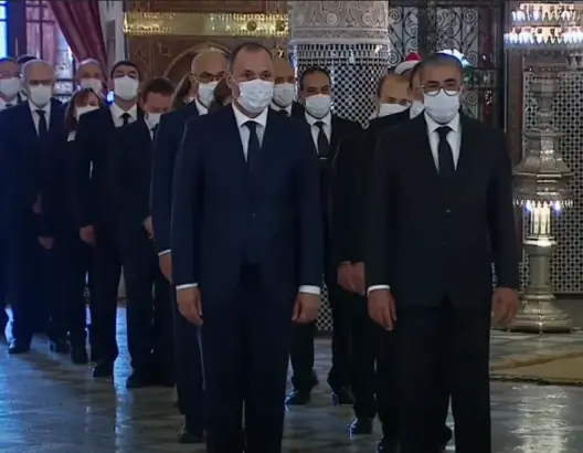 كرونولوجيا الحكومات المغربية منذ الاستقلال إلى اليوم