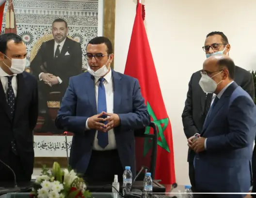 السكوري يتسلم رسميا مهامه وزيرا للادماج الاقتصادي والمقاولات الصغرى والشغل والكفاءات