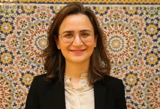 غيثة مزور: الوزيرة المنتدبة لدى رئيس الحكومة المكلفة بالانتقال الرقمي وإصلاح الإدارة