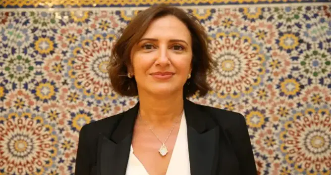 فاطمة الزهراء عمور وزيرة السياحة والصناعة التقليدية والاقتصاد الاجتماعي والتضامني،