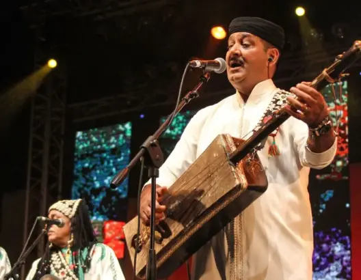 حميد القصري يتحدث لـ”العمق” عن جديده وعودة مهرجان “كناوة” (فيديو)