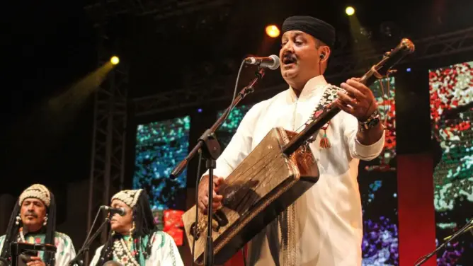 حميد القصري يتحدث لـ”العمق” عن جديده وعودة مهرجان “كناوة” (فيديو)