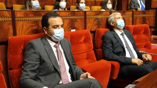 “النواب” يُنهي جدل منع الحكومة من الكلام ويمنحها حق الرد في الجلسات