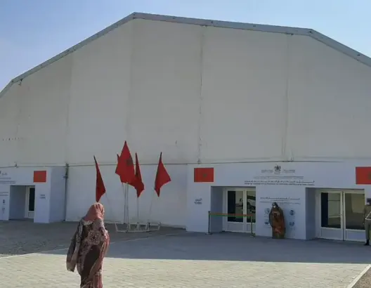 بكلفة 3 ملايير سنتيم.. إحداث مستشفى ميداني بالعيون لمرضى “كورونا” (صور)