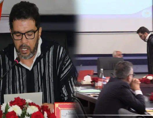لحظة انسحاب رئيس جهة سوس ماسة من أشغال الدورة الاستثنائية (فيديو)