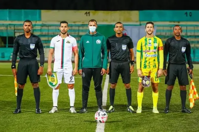 الجيش الملكي “يراسل” الاتحاد الأفريقي لكرة القدم احتجاجا علی التحكيم