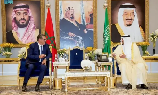 أخنوش يحل بالرياض لتمثيل الملك في القمة العربية الإسلامية غير العادية.. وغزة تتصدر الأجندة